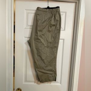 Khaki Capri pants
